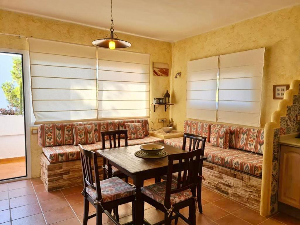 Apartamentos Rex Con 2 Camere Da Letto Es Pujols Exteriér fotografie